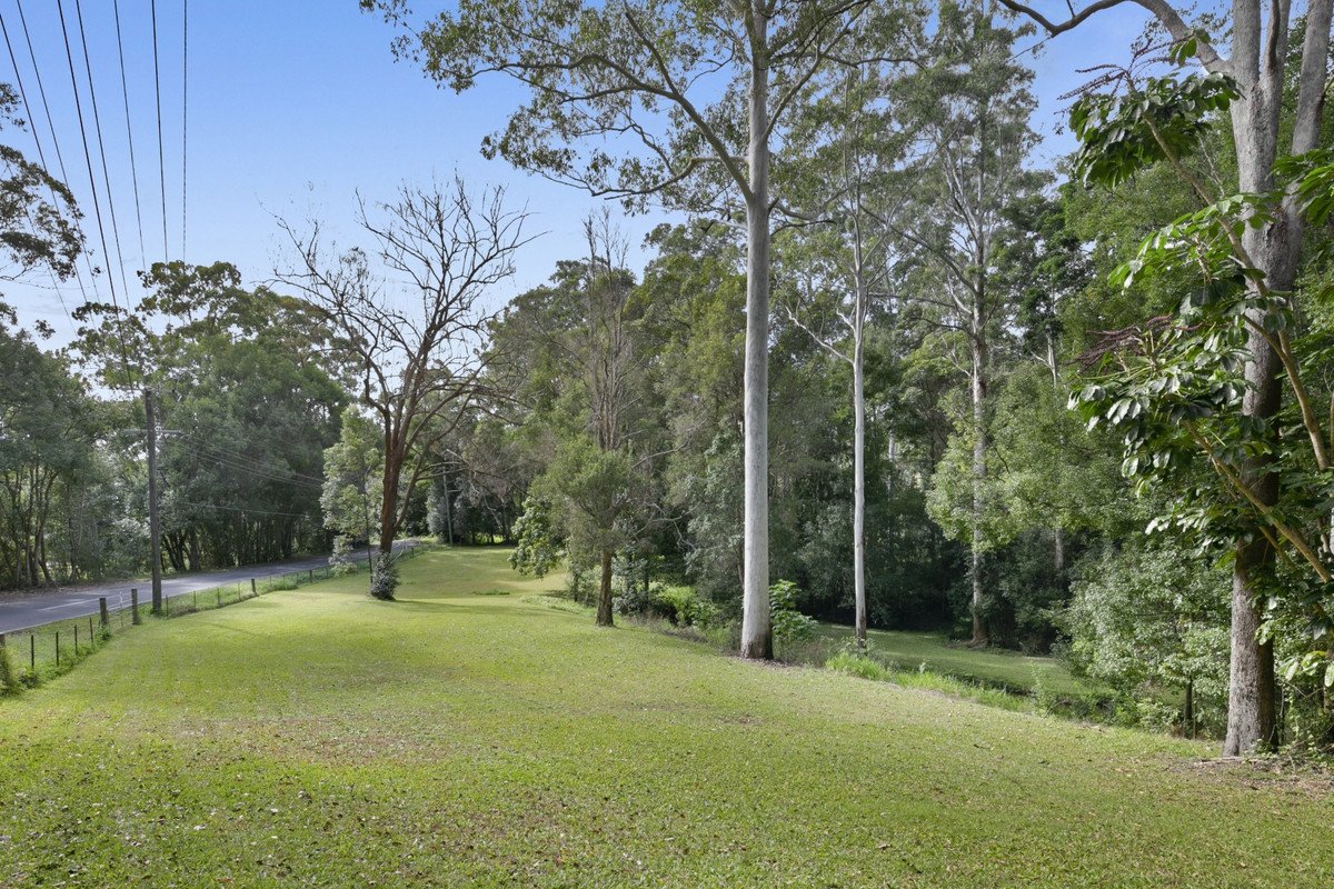 221 Trees Road Tallebudgera 2