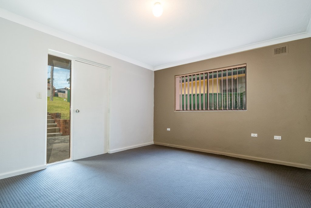 2/21 William Beech Rd  KANAHOOKA 2