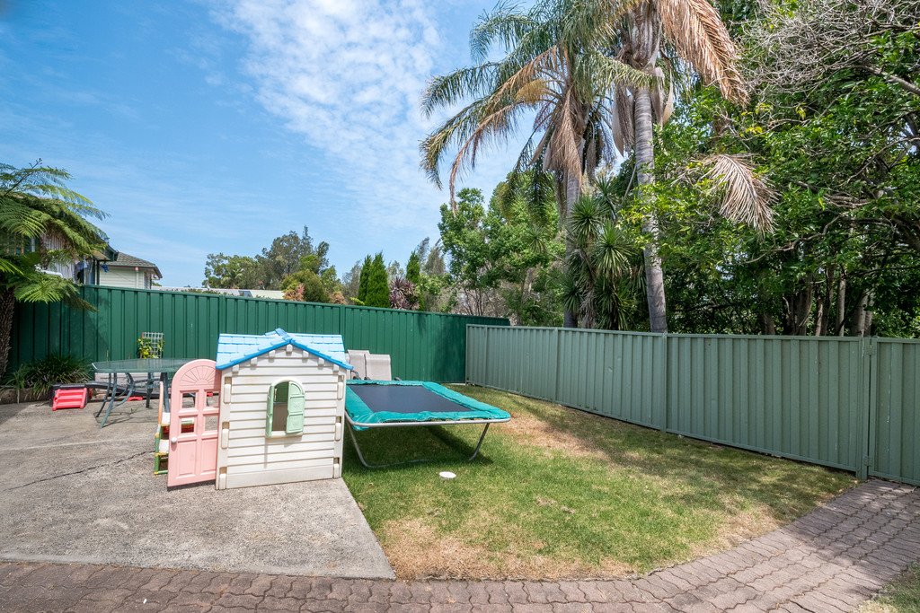 2/21 William Beech Rd  KANAHOOKA 7