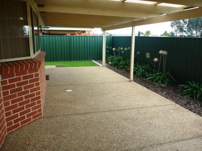 2/21 Yentoo Drive GLENFIELD PARK 2