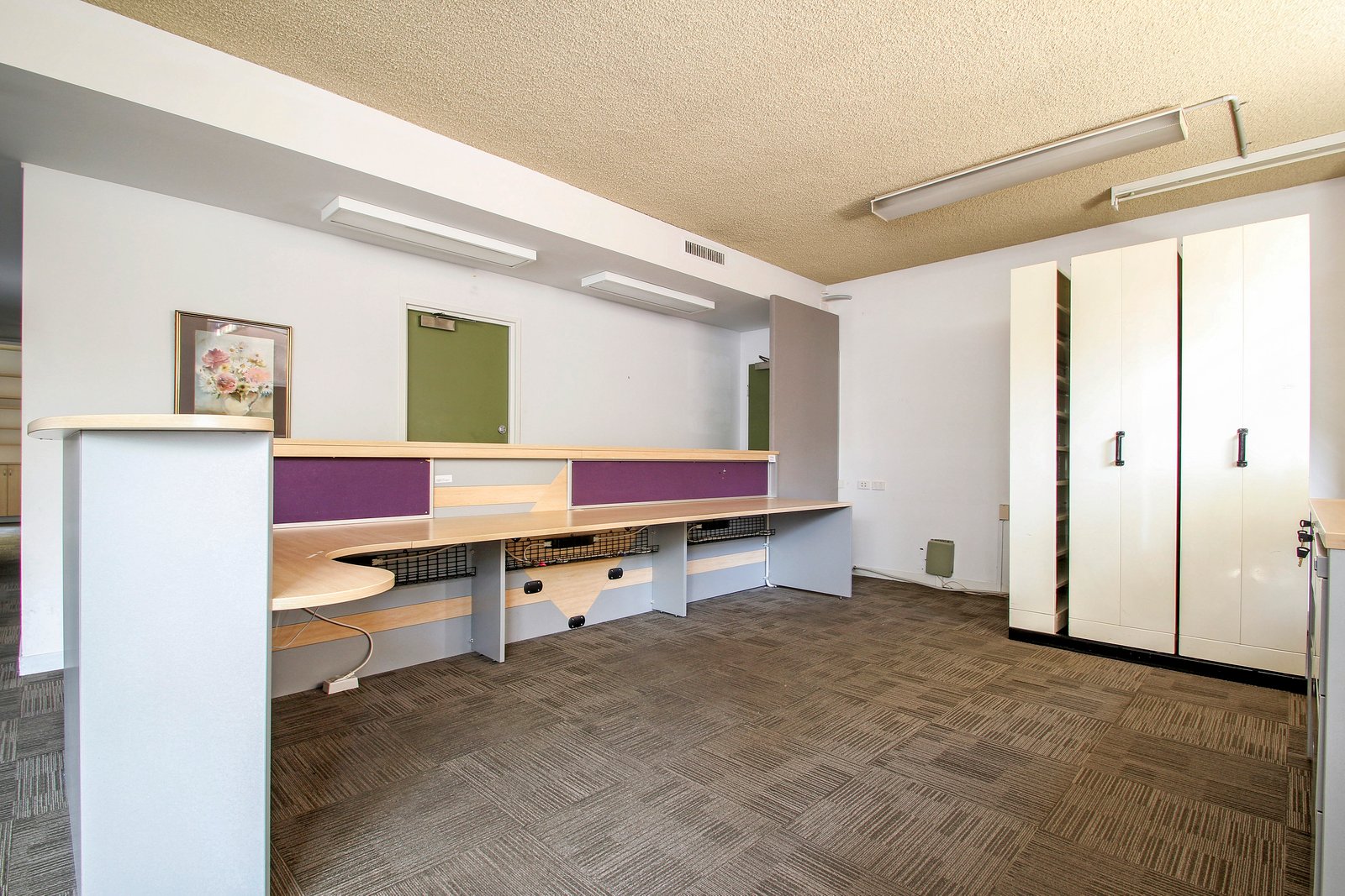 Gallery: 2/210 Burgundy Street