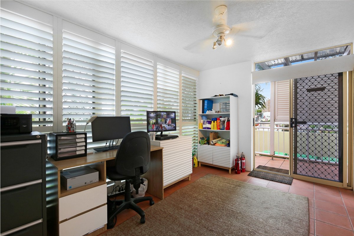 2/2103 Gold Coast Highway Miami 5