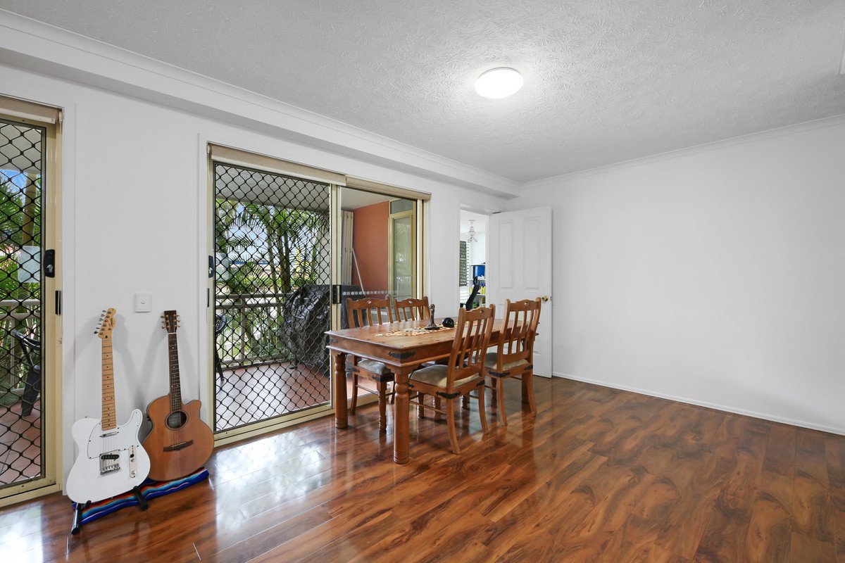 2/2103 Gold Coast Highway Miami 17