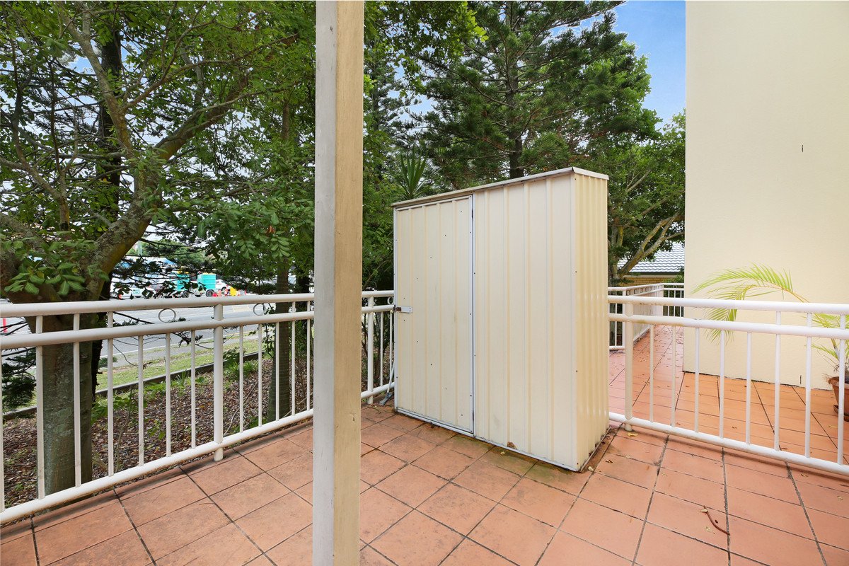 2/2103 Gold Coast Highway Miami 20