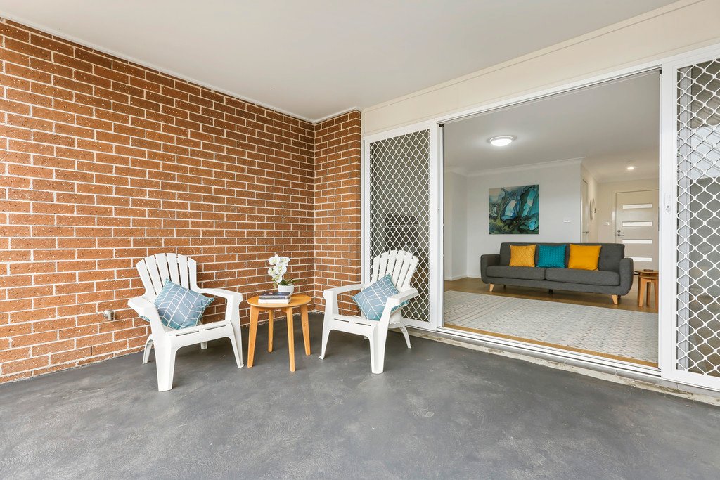22/110 Kanahooka Rd  KANAHOOKA 8
