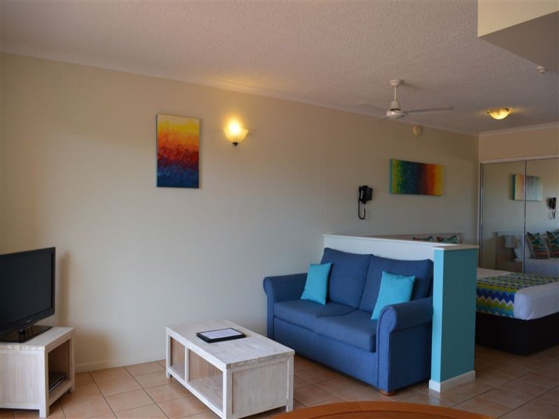 22/115 Shingley Drive AIRLIE BEACH 10