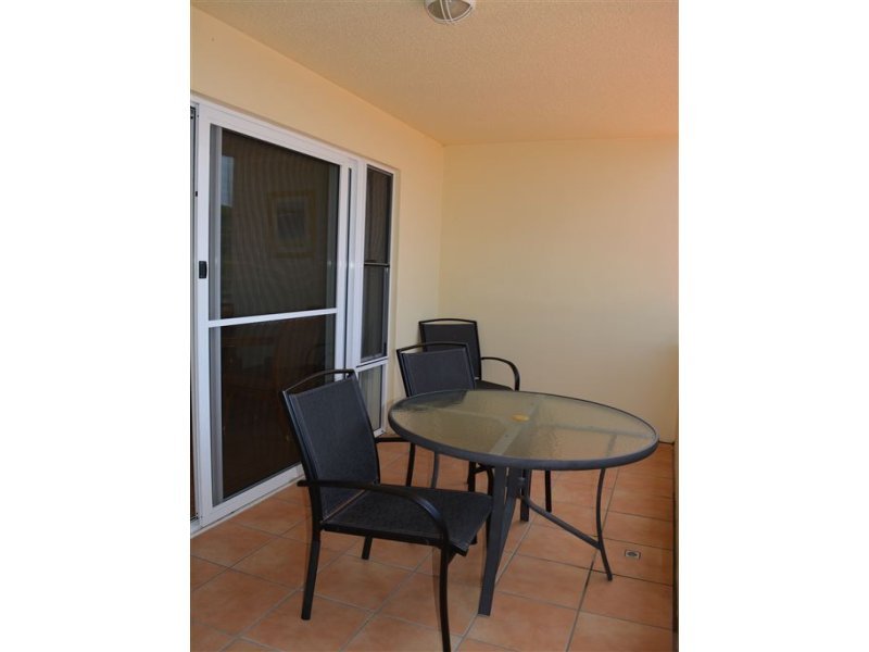 22/115 Shingley Drive AIRLIE BEACH 12