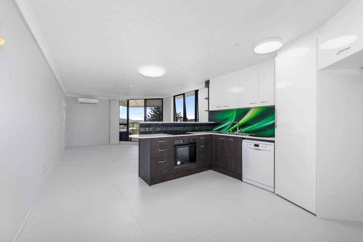 22/1187 Gold Coast Highway Palm Beach 7