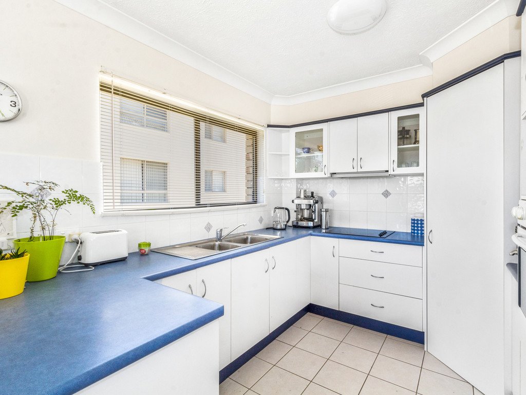 2/212 Marine Parade KINGSCLIFF 4