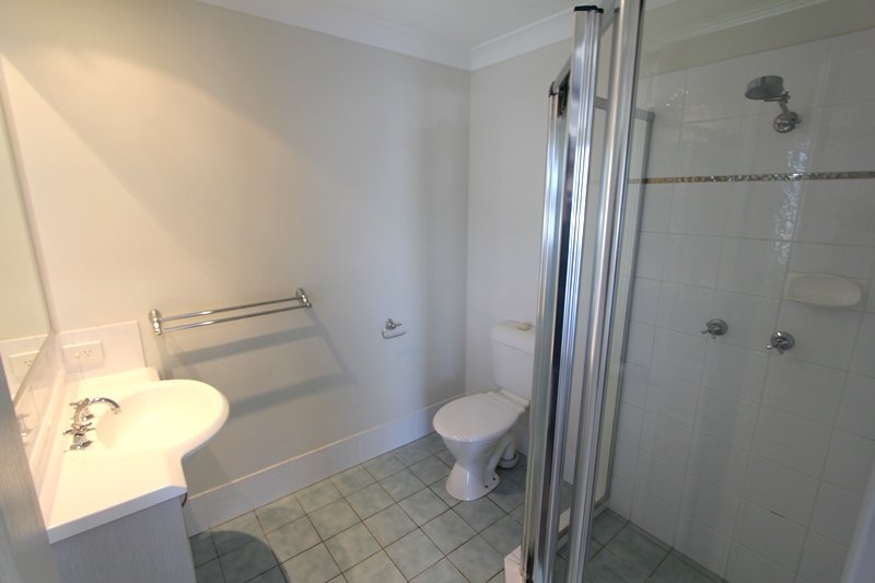 2/212 Nerang Street SOUTHPORT 9