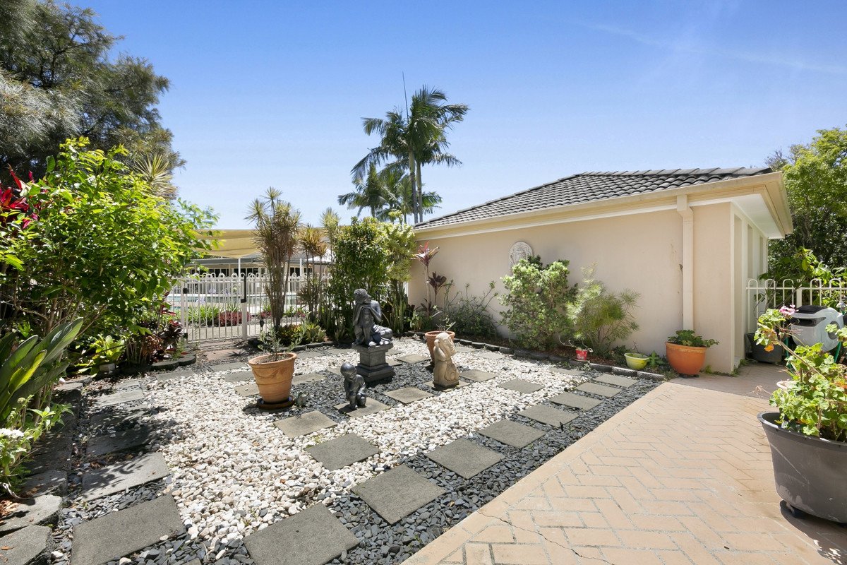 22/12 Promenade Avenue Robina 22