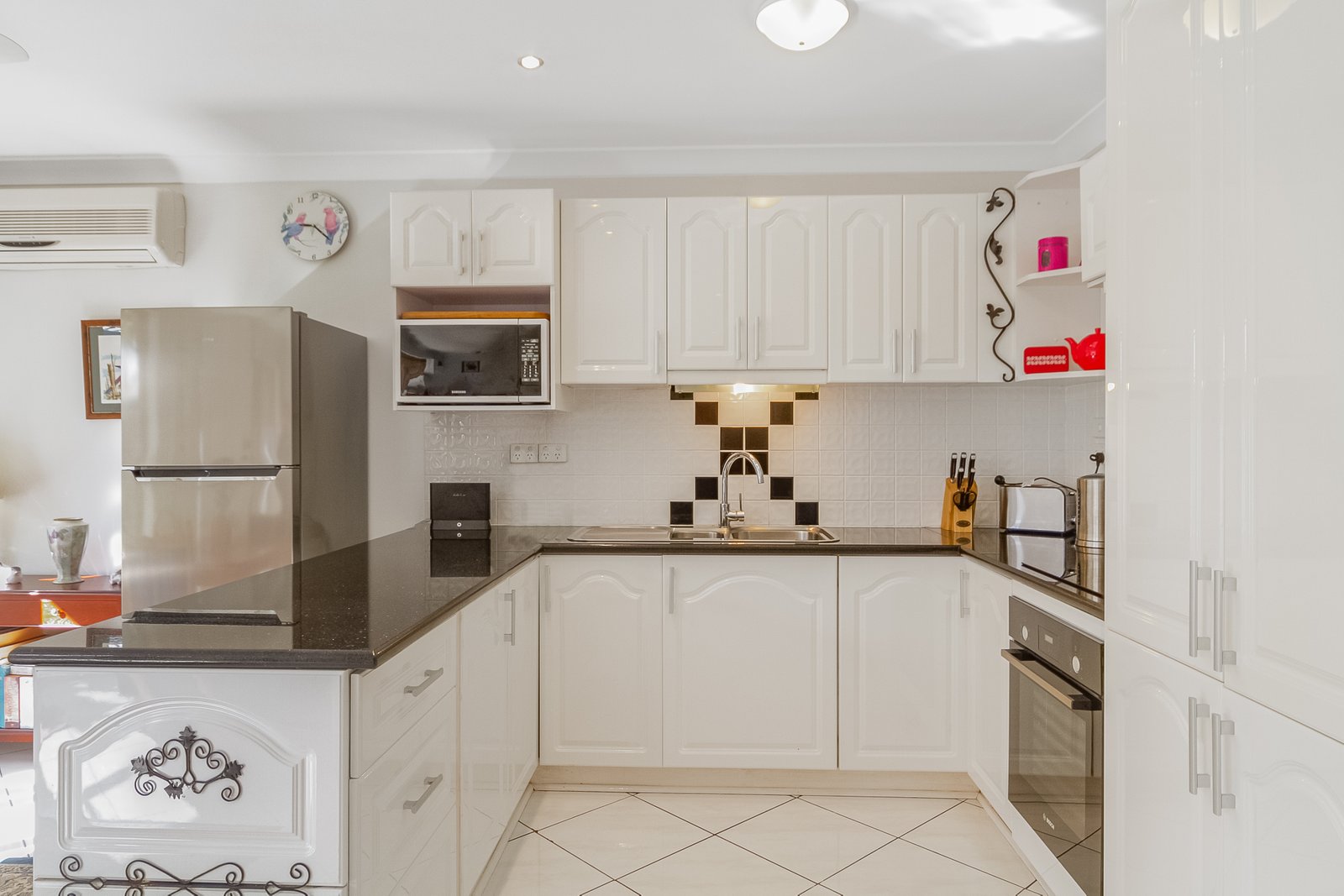 221/20 Binya Avenue TWEED HEADS 4