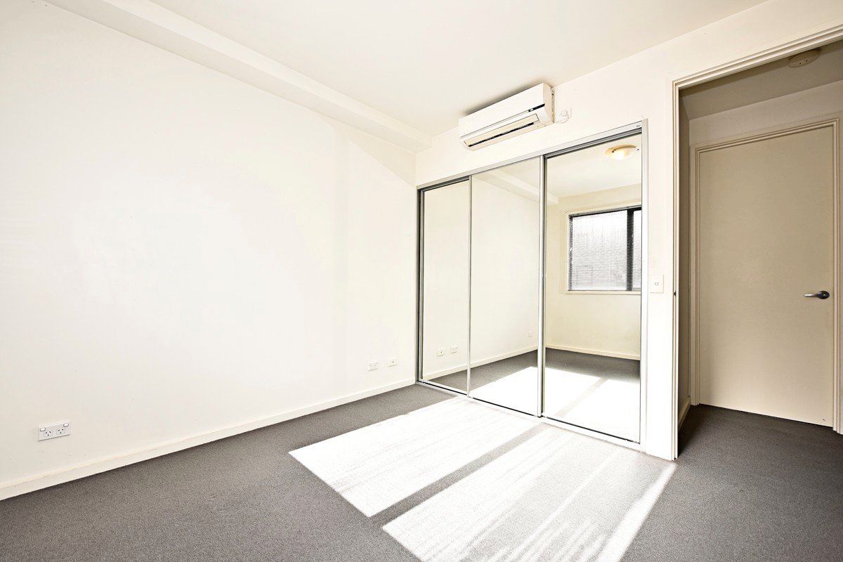 Gallery: 221/3 Hoddle Street