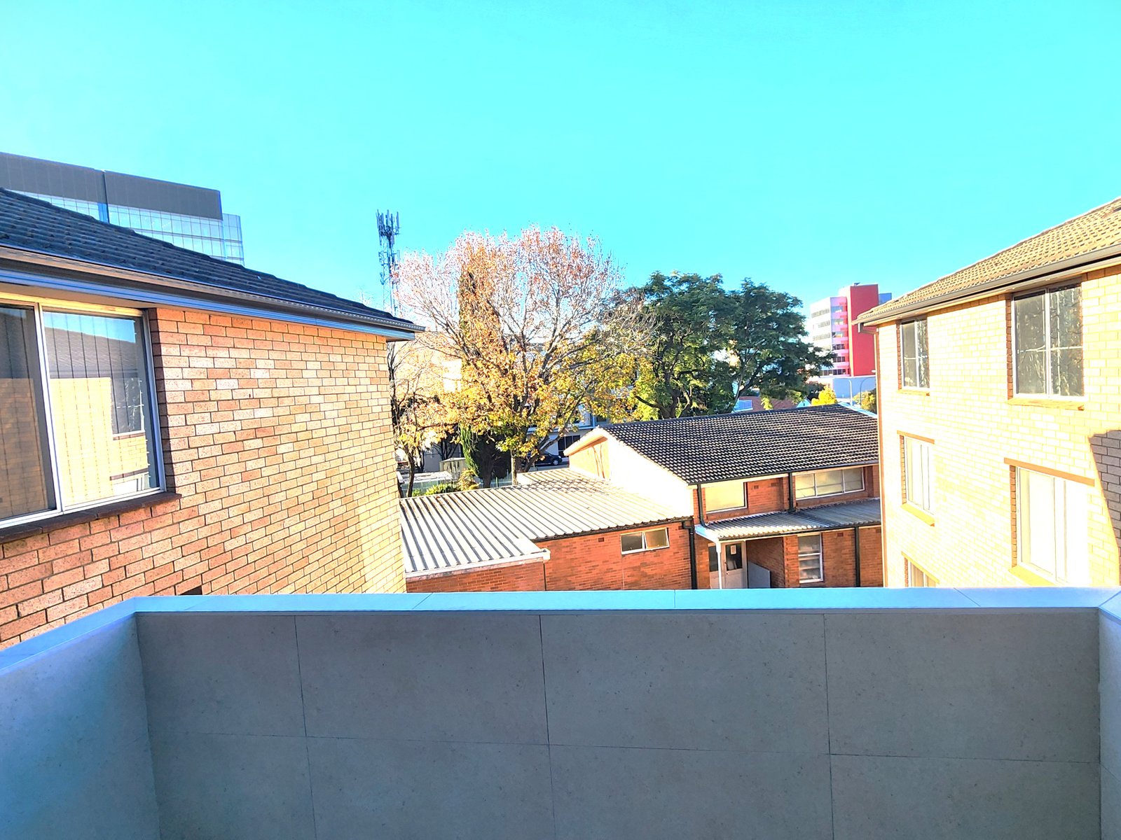 22/13 Speed Street LIVERPOOL 9