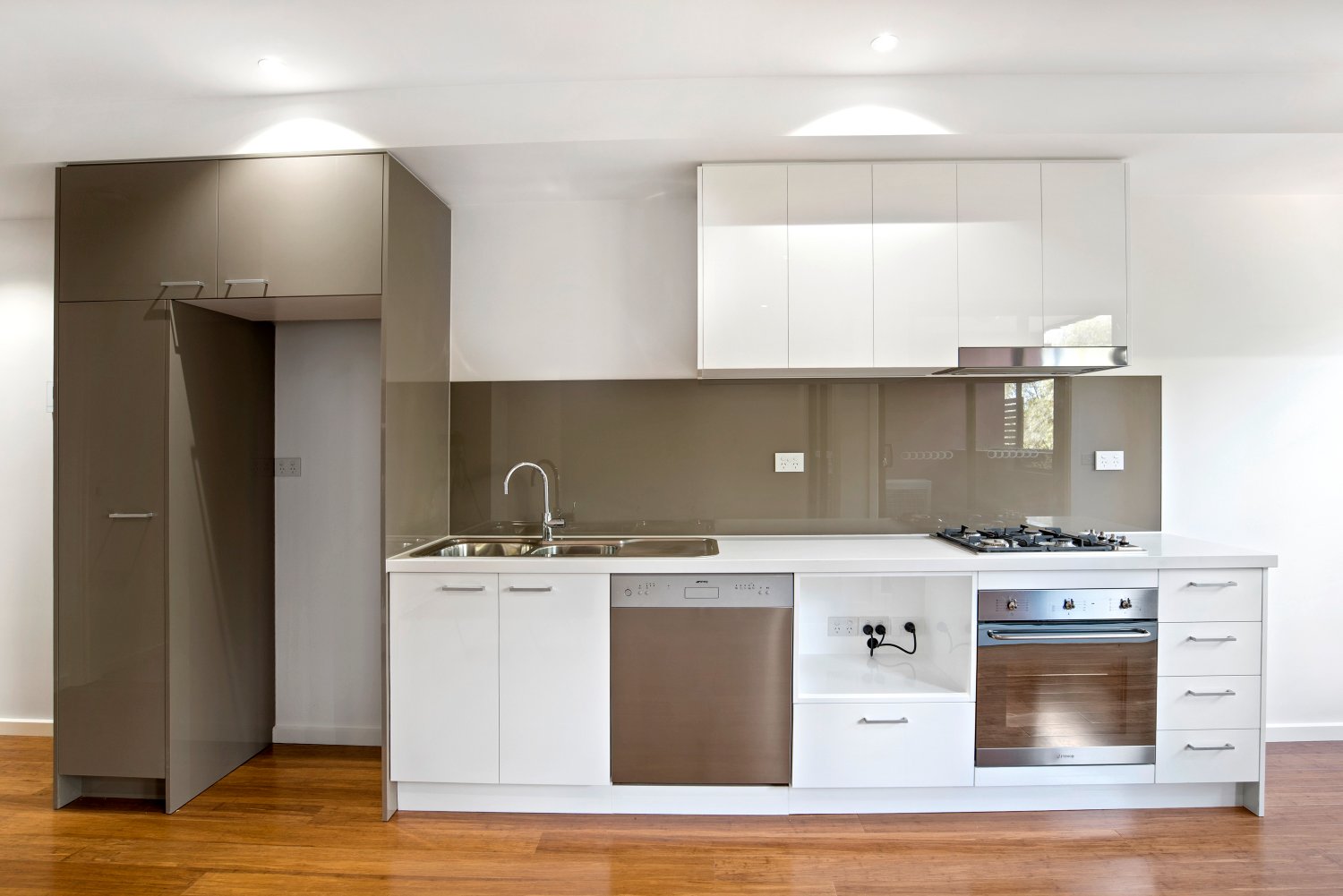 Gallery: 221/436-442 Huntingdale Road