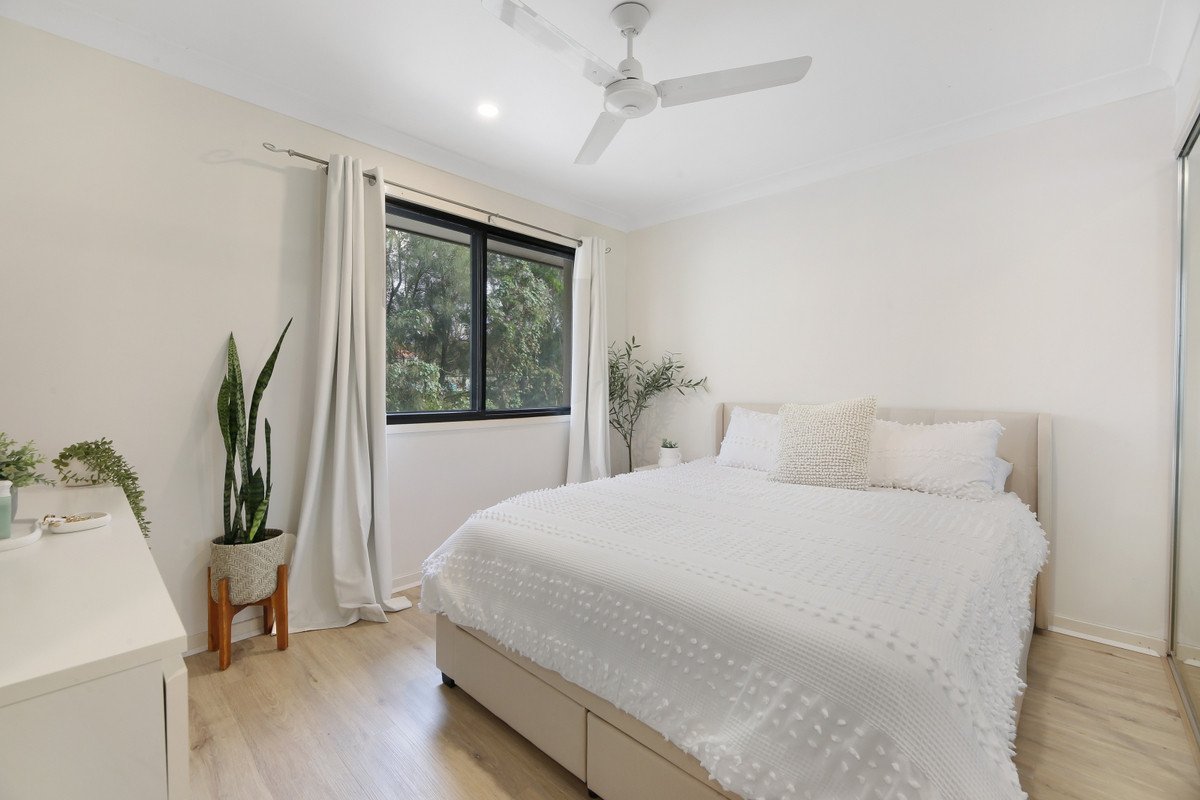 22/15 Ancona Street Carrara 9