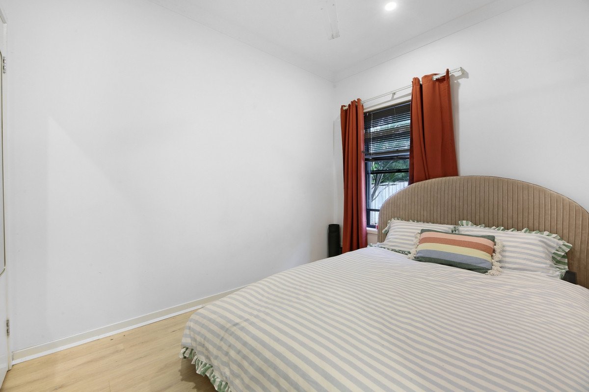 22/15 Ancona Street Carrara 11