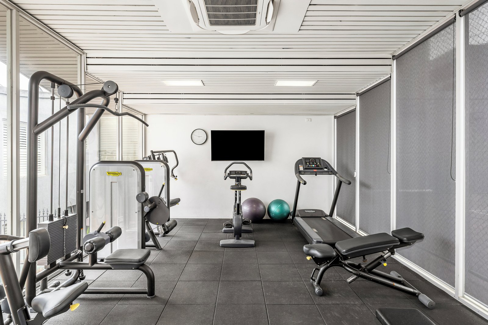 22/15 Beach Street, Port Melbourne, 3207