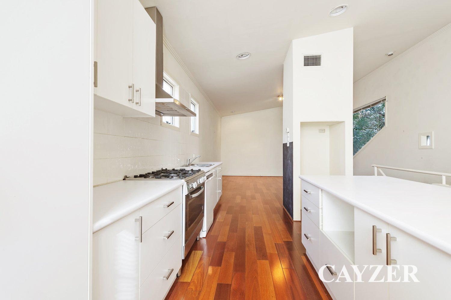 Gallery: 22/15 Beach Street