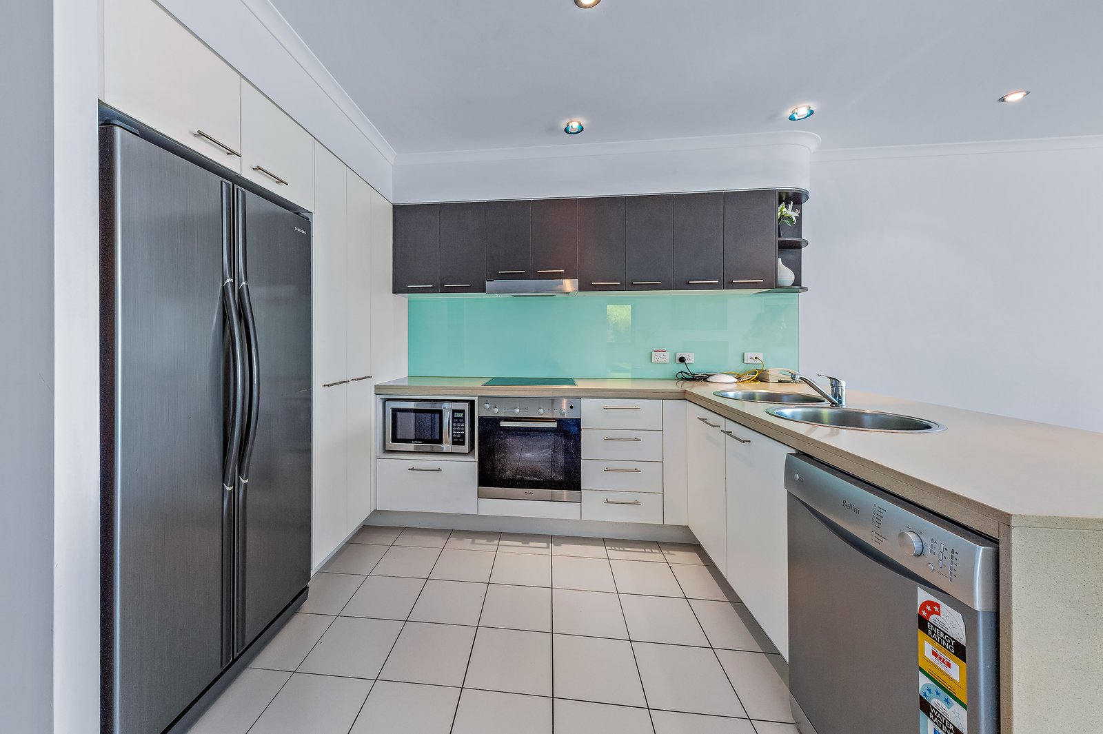 22/159-171 Shingley Drive AIRLIE BEACH 19