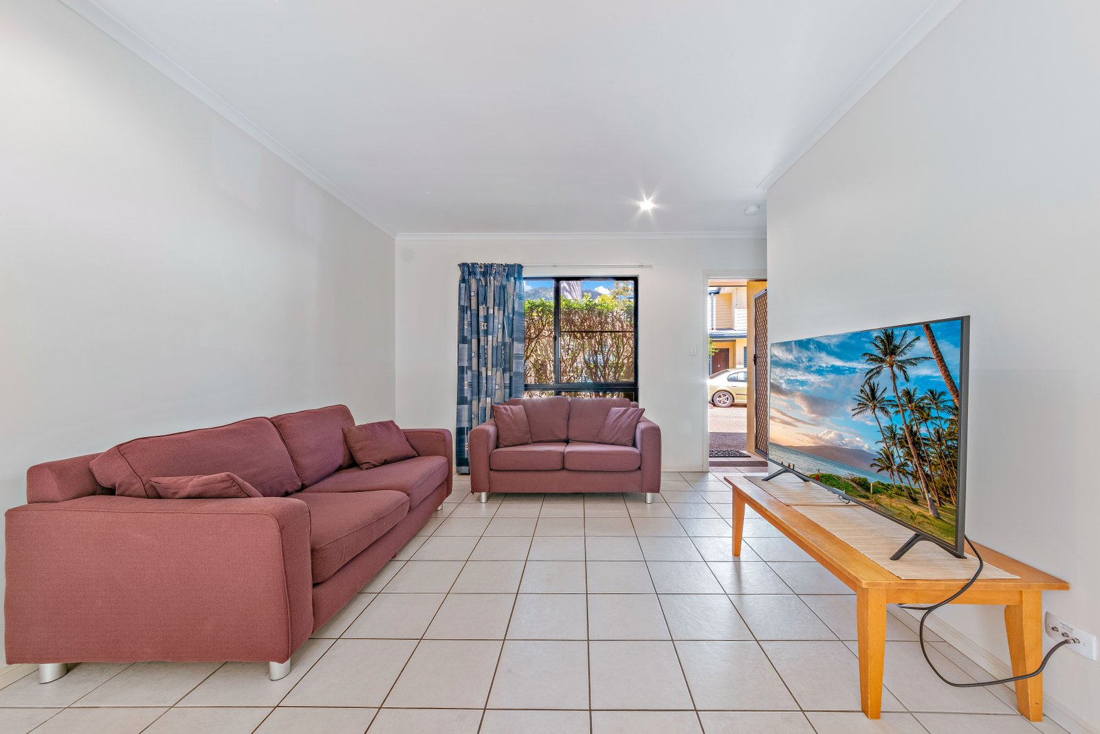 22/16 Beach Road CANNONVALE 5