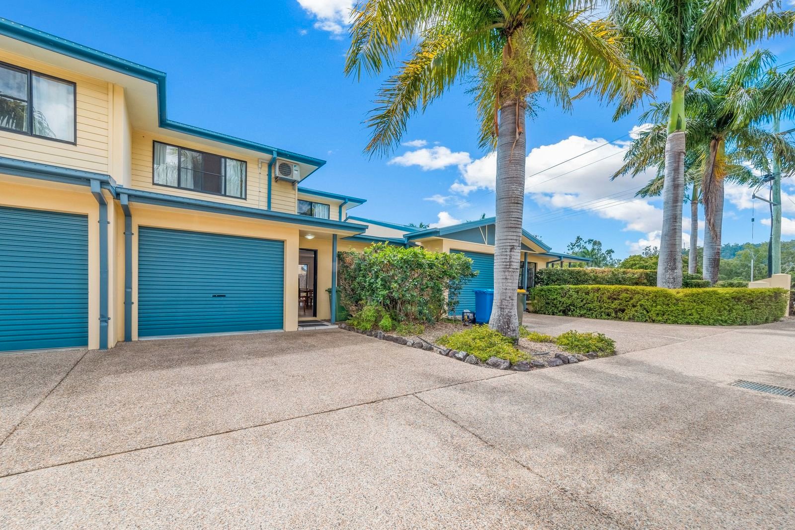 22/16 Beach Road CANNONVALE 18