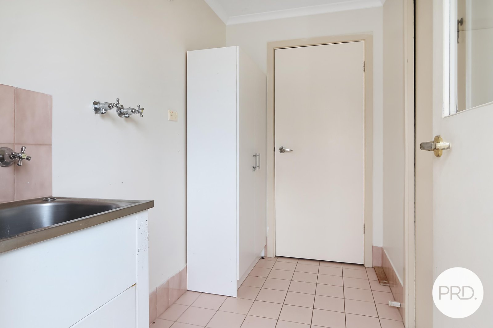 2/218-220 Beechworth Road WODONGA 9