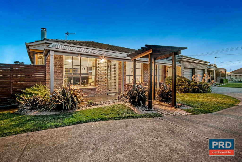 2/219 Spencer Street SEBASTOPOL 1