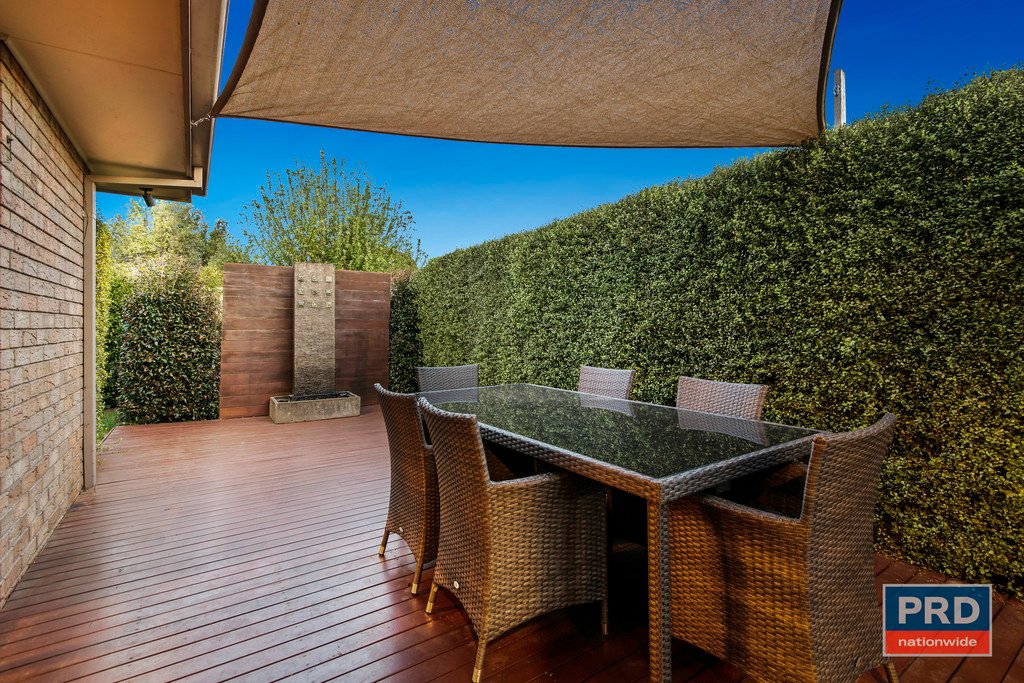 2/219 Spencer Street SEBASTOPOL 9