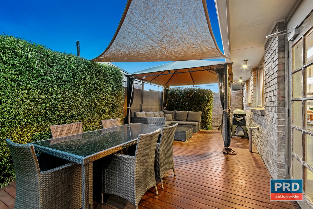 2/219 Spencer Street SEBASTOPOL 10