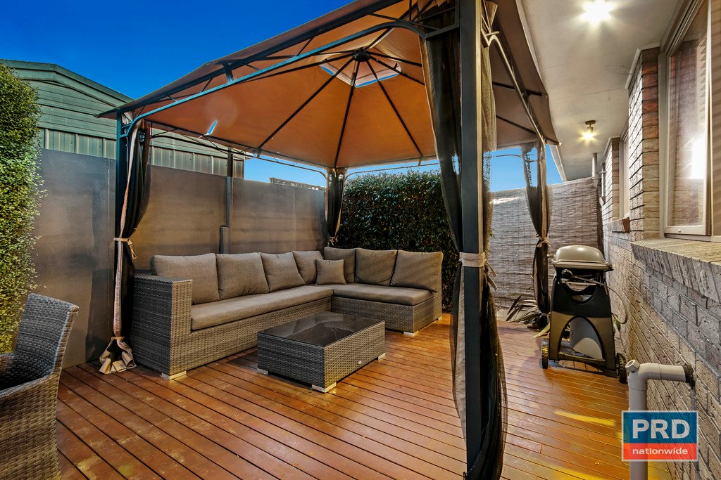 2/219 Spencer Street SEBASTOPOL 11