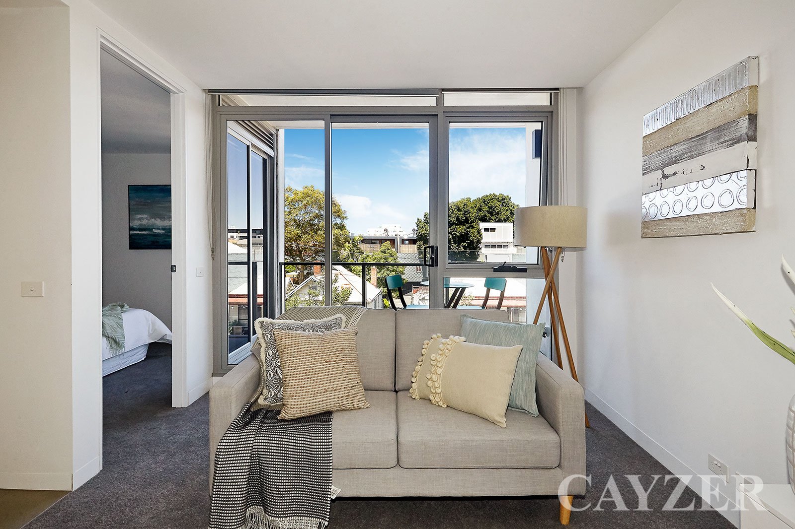 Gallery: 221/99 Dow Street
