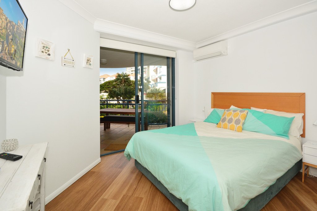 221/99 Griffith Street COOLANGATTA 4