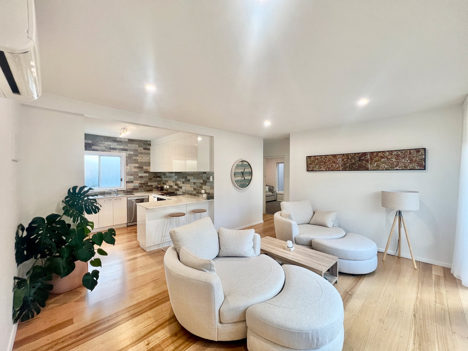 Gallery: 2/22-24 Walter Street
