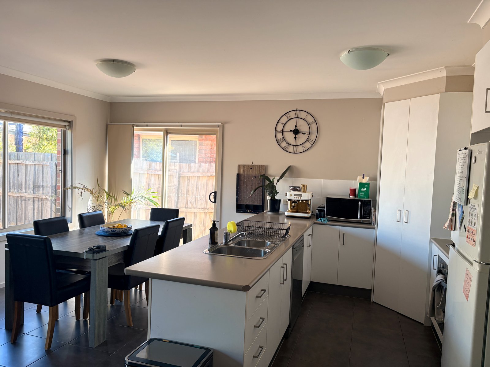 Gallery: 2/22 Barnfather Street
