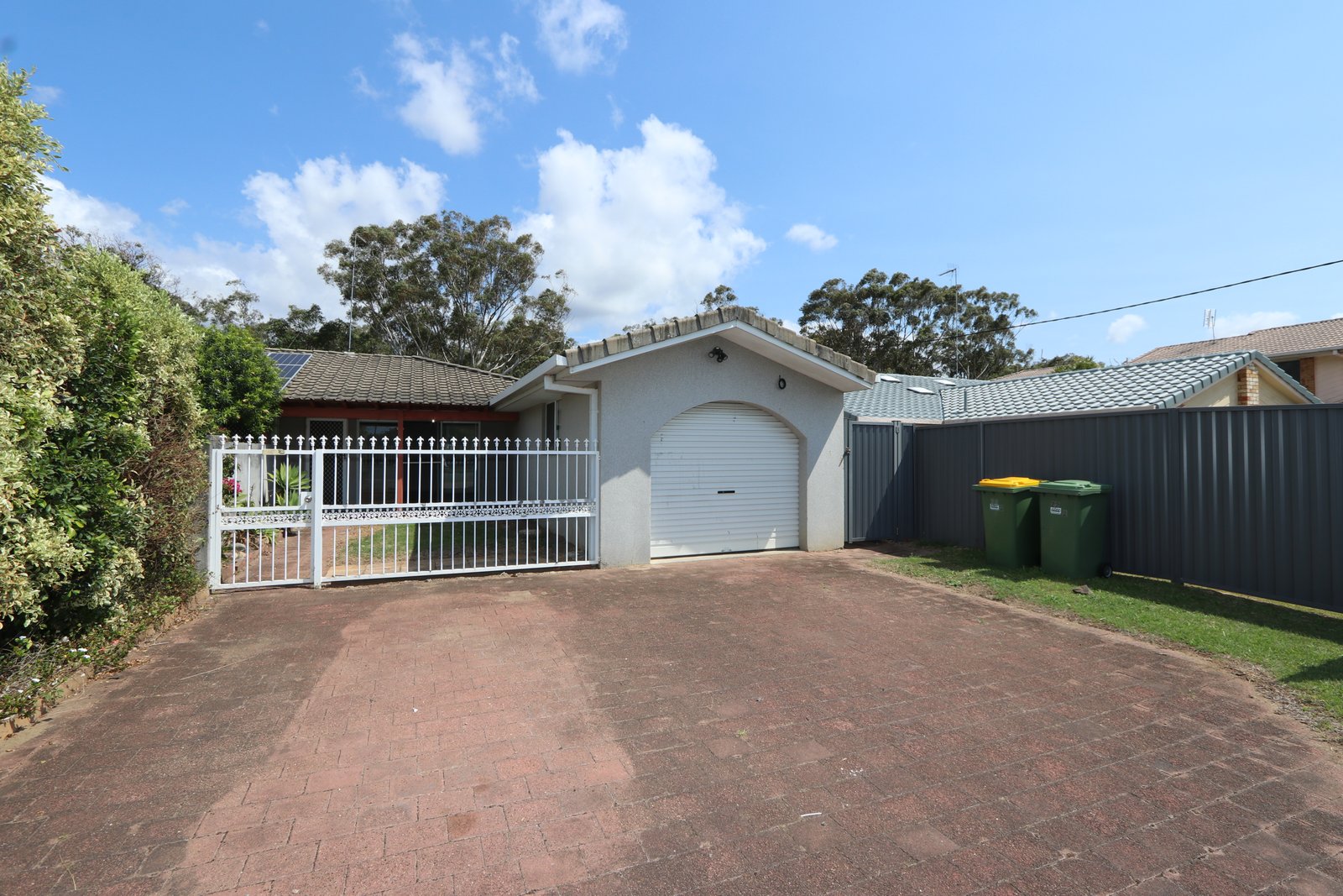 2/22 Binstead Drive SOUTHPORT 15