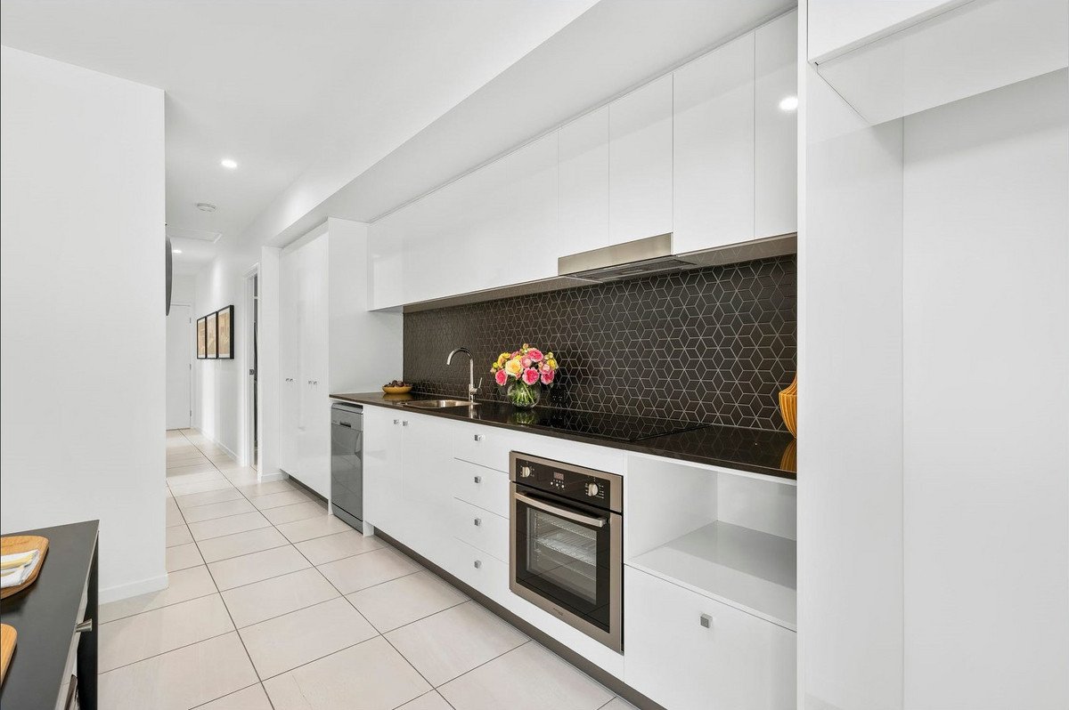 2/22 Boydaw Road Ormeau 3