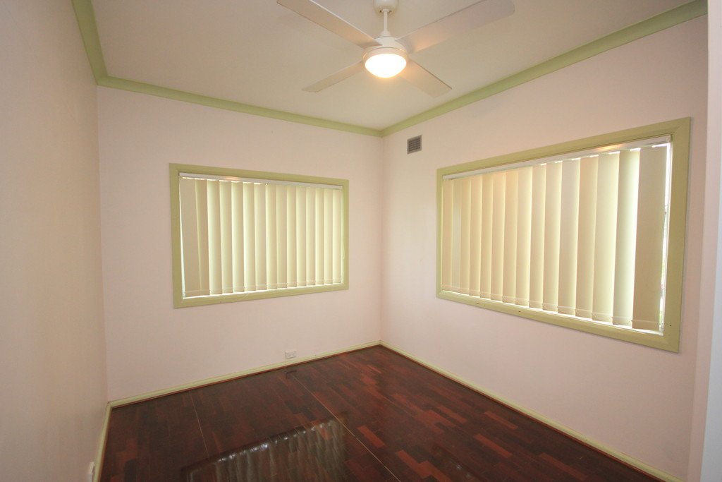 222 Chuter Avenue SANS SOUCI 8