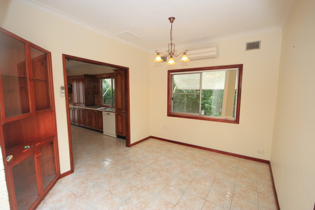222 Chuter Avenue SANS SOUCI 4