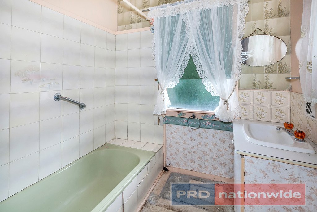 222 Clyde Street SOLDIERS HILL 4