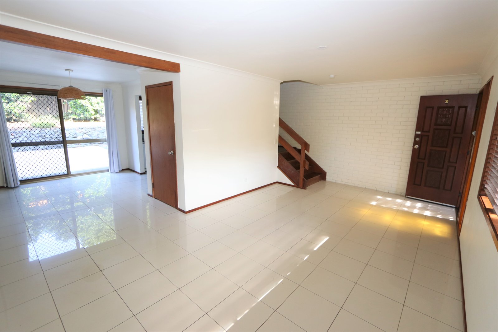 2/22 Corunna Crescent ASHMORE 2