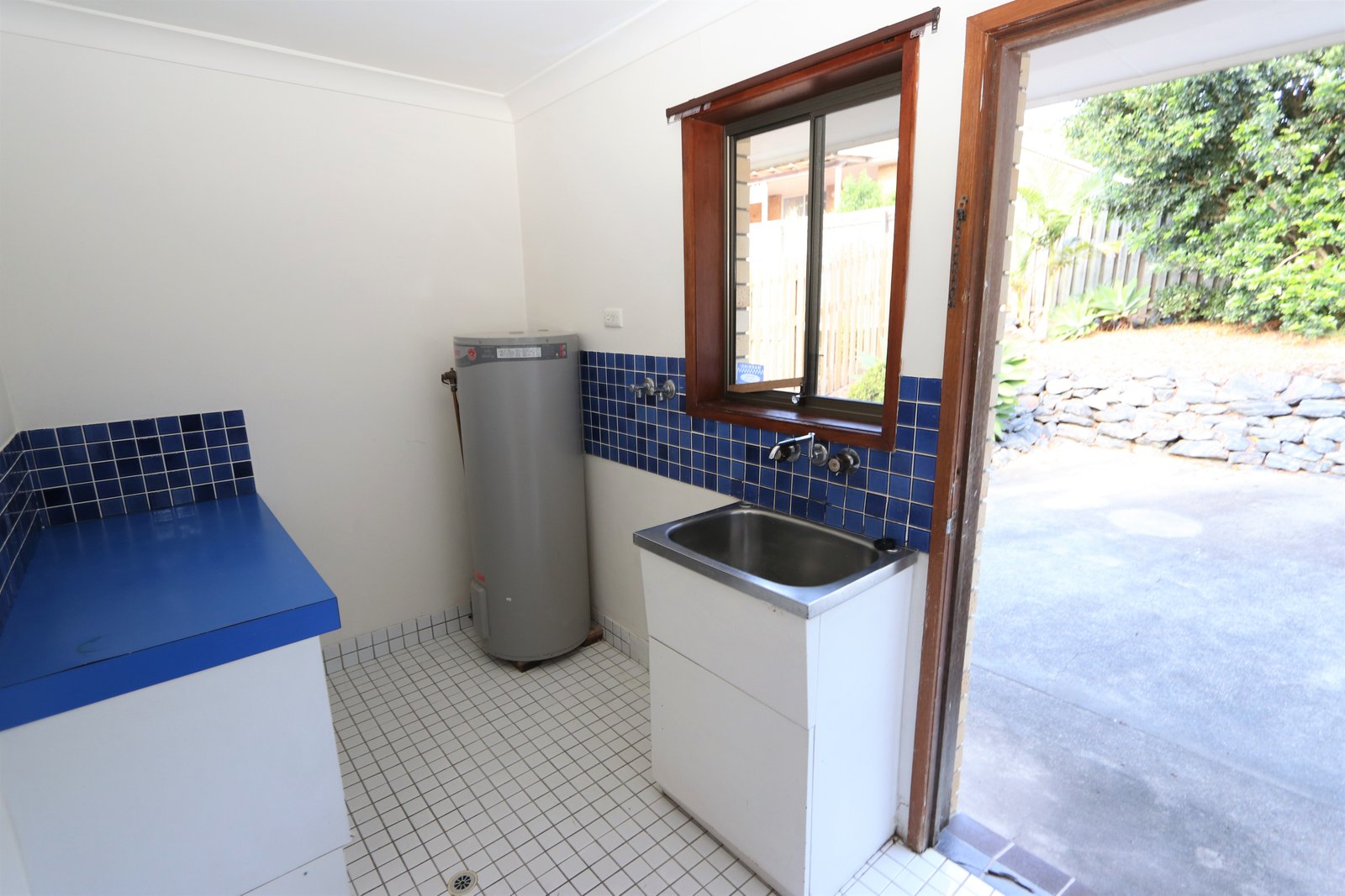 2/22 Corunna Crescent ASHMORE 11