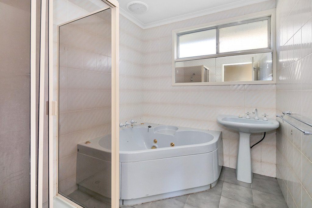 222 Daylesford Road BROWN HILL 5