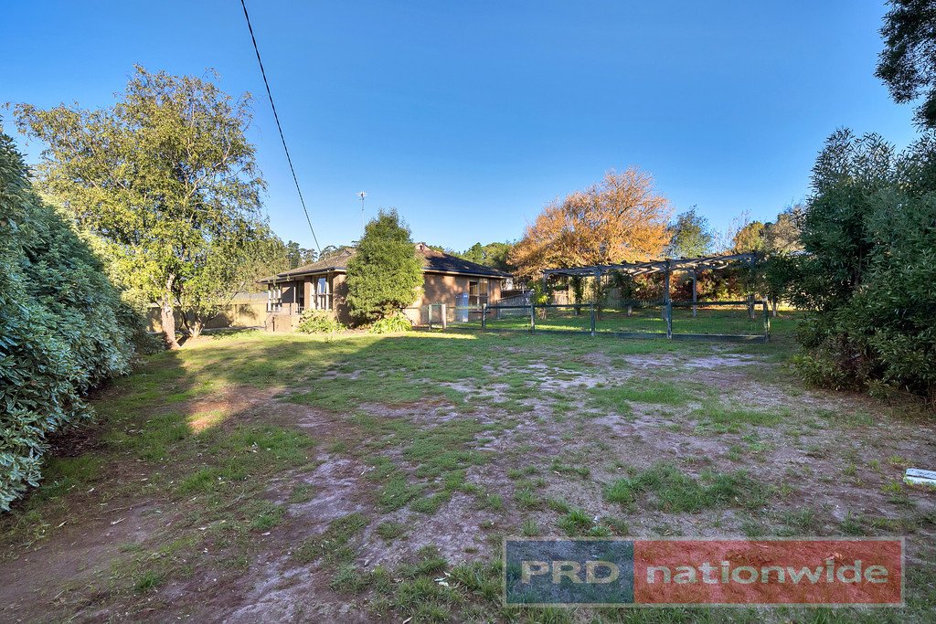 222 Daylesford Road BROWN HILL 9