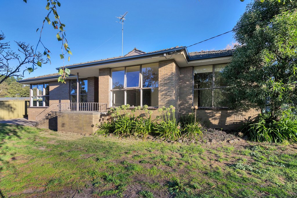 222 Daylesford Road BROWN HILL 8