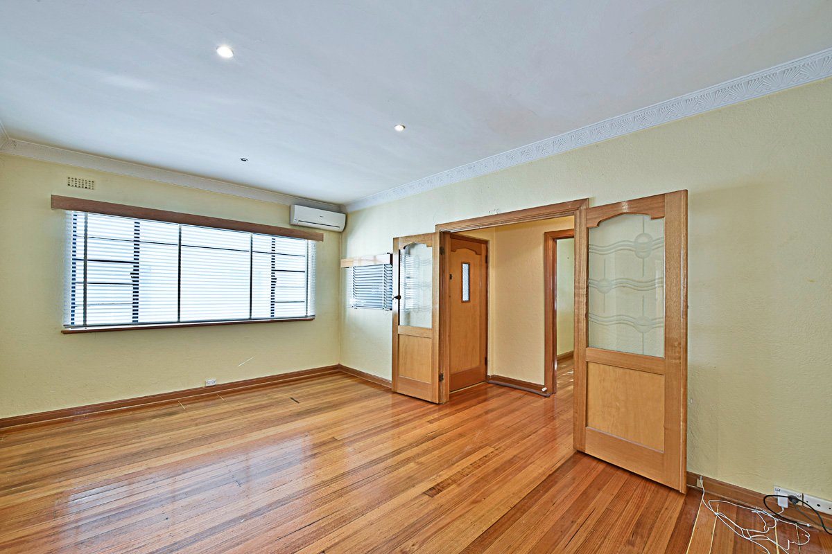 Gallery: 2/22 Ellesmere Road