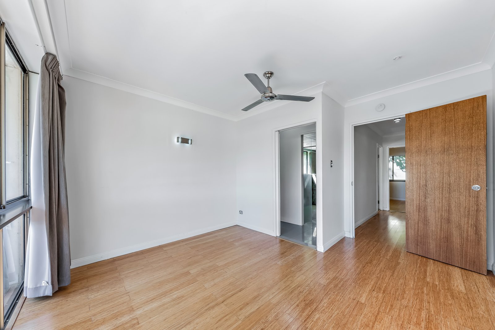 22/2 Eshelby Drive CANNONVALE 4