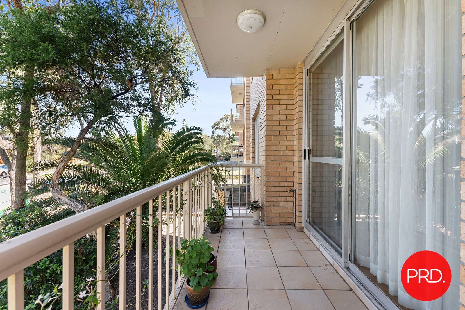 2/22 French Street KOGARAH 6