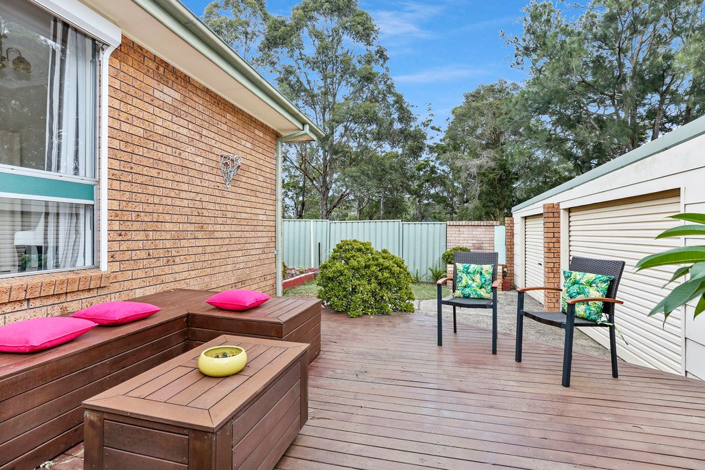 2/22 Horsley Drive HORSLEY 1