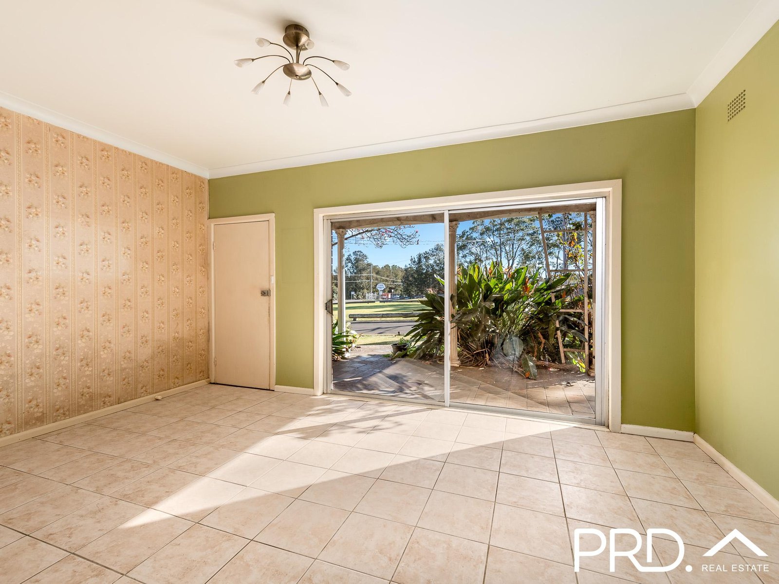 222 Horsley Road PANANIA 2